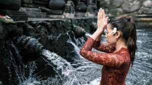 Kinerja Positif Pariwisata 2025, Wisnus Jadi Andalan di Tengah Tantangan Global