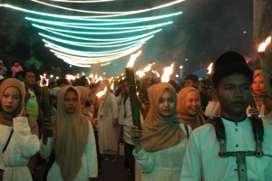 Meriahnya Pawai Obor Ramadan di Mess Daerah Singkawang, Jadi Pesan Indahnya Keberagaman di Tengah Imlek