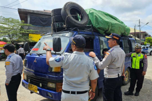 Temukan Banyak Bus Tak Layak Jalan, Dishub Singkawang Ungkap Hanya 2 Kendaraan Lulus Ramp Check