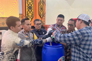 Polres Singkawang Musnahkan Setengah Kilogram Sabu, Barang Bukti Dicampur Racun Rumput Lalu Dibuang