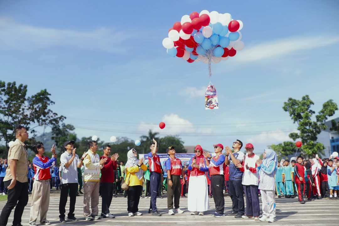 Gebyar Hardiknas 2026 Singkawang, Siswa Berlaga di Mini Soccer Hingga Belarak Pengantin
