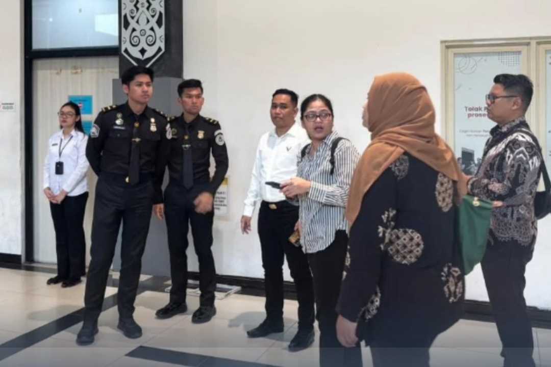Dugaan Pungli Jual Beli Cap Paspor di Perbatasan, Ditjen Imigrasi Tarik Tiga Oknum Petugas ke Jakarta