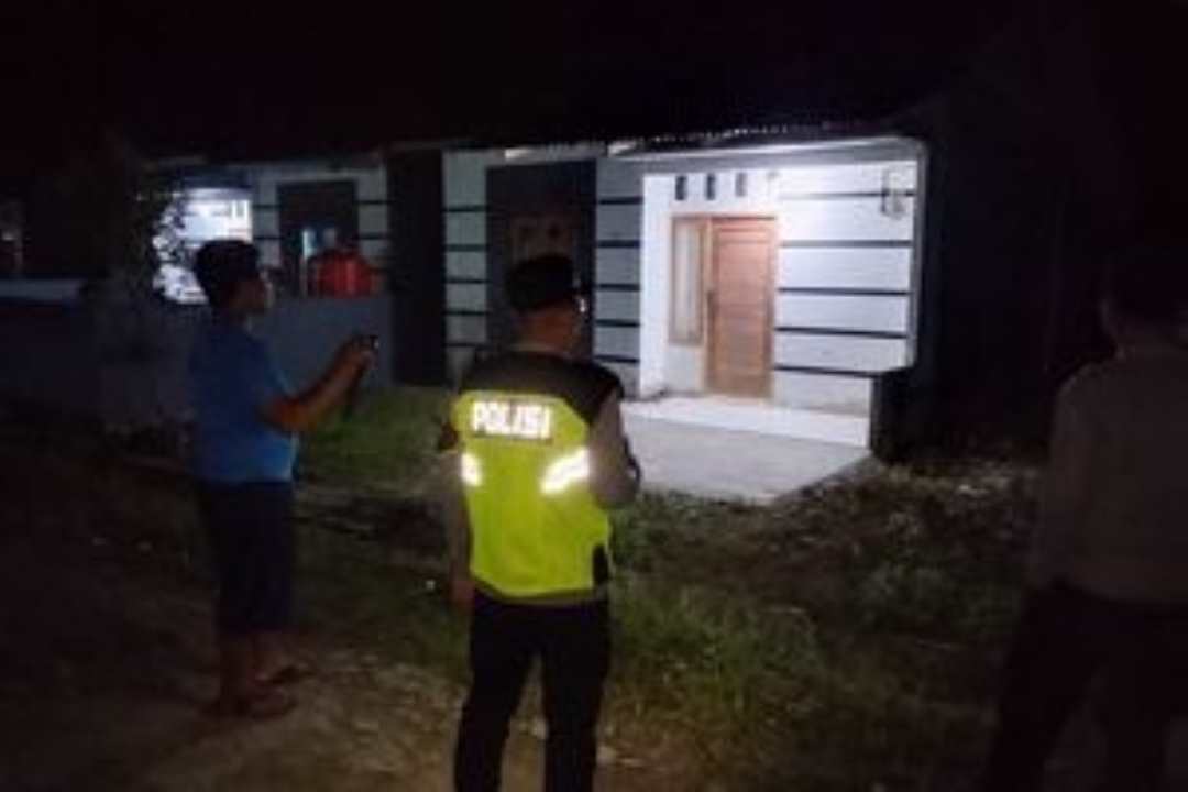 Teror Gedor Pintu Hantui Warga Bengkayang, Ambar Ketakutan Saat Rumahnya Didatangi Orang Tak Dikenal