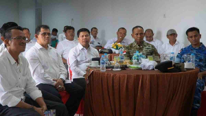 Dandim Sambas Dampingi Bupati Ikuti Vidcon Presiden Prabowo soal Operasional Koperasi Merah Putih