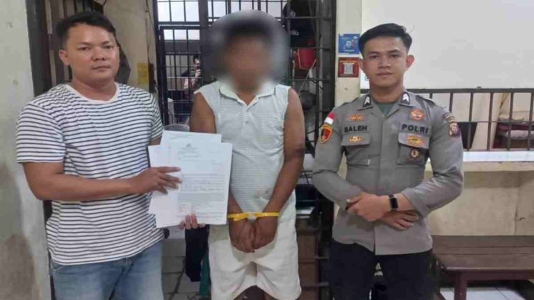 Pria Lansia di Bengkayang Tewas Ditusuk Samurai saat Hendak Salat Subuh