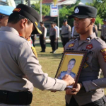 Polres Singkawang Pecat Tidak Hormat Anggota Polisi, Kapolres Tekankan Disiplin dan Integritas