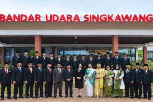 Lumpuh Akibat Kabut Asap, Pengamat Transportasi Sentil 30 Anggota DPRD Singkawang “Jangan Jadi Patung”